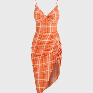 Cider Plaid Pattern Midi Ruched Dress, size M